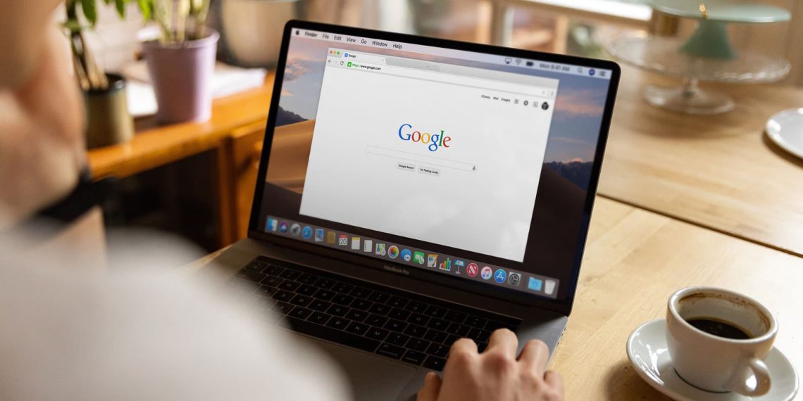 iPhone 14 Pro, Samsung Galaxy Z Fold Are Rethinking How Phones Work