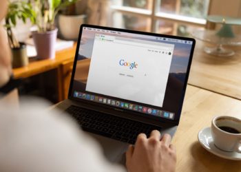 iPhone 14 Pro, Samsung Galaxy Z Fold Are Rethinking How Phones Work