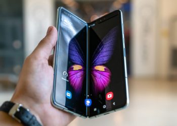 iPhone 14 Pro, Samsung Galaxy Z Fold Are Rethinking How Phones Work